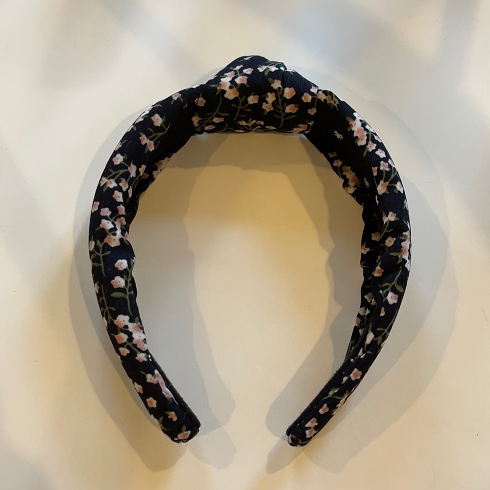 Lele Sadoughi Knotted Headband